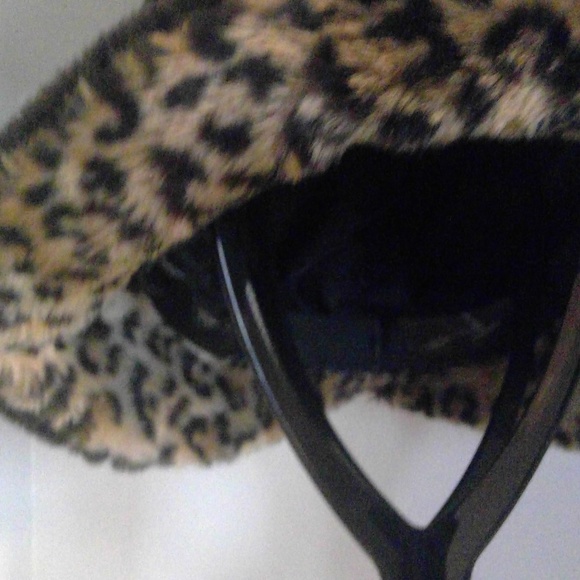 Faux Fur Black Hat with Leopard Brim - Picture 3 of 4